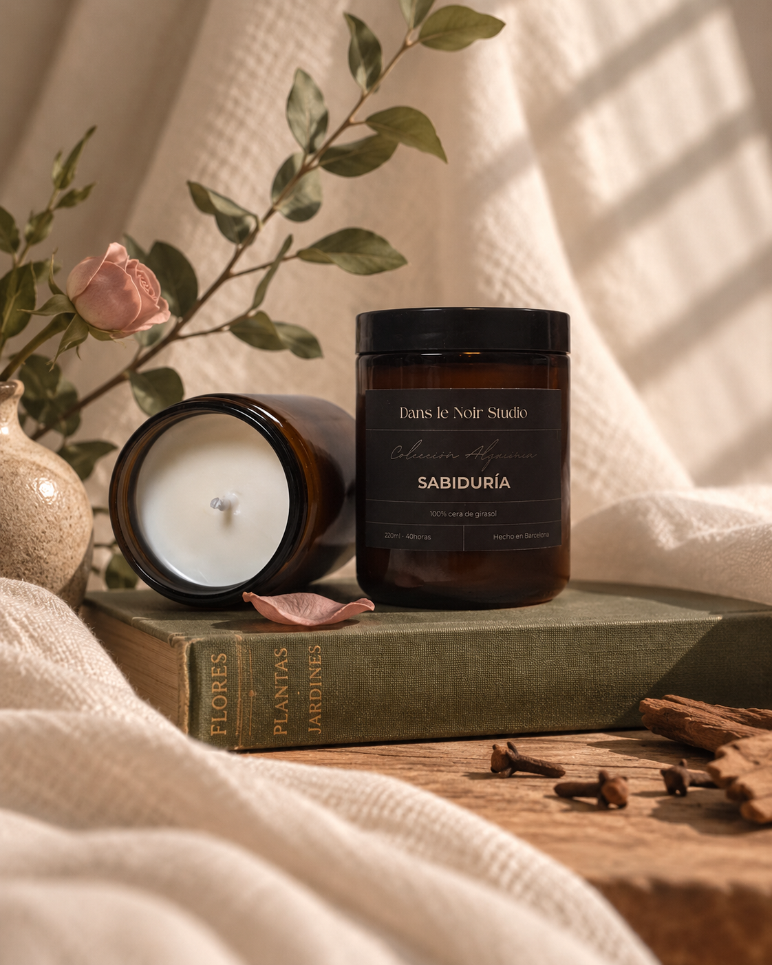 Sabiduría | Vela aromática de ruibarbo, rosa y especias